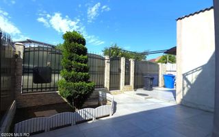 Techirghiol - Centru, casa tip duplex P+M, lot 293 mp si 154 mp utili! - Poză 5