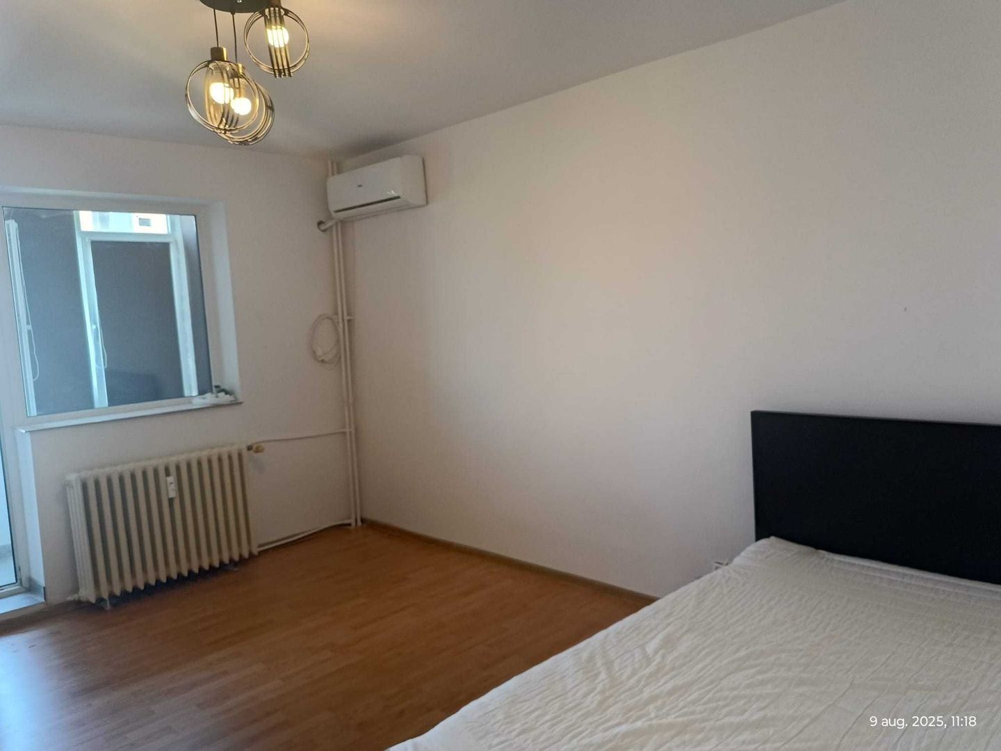 Garsoniera renovata, pet friendly, aproape de metrou - Poză 1