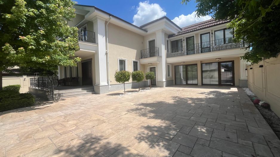 Vilă de Lux de Închiriat în Pipera – Liniște, Spațiu și Eleganță - Poză 2