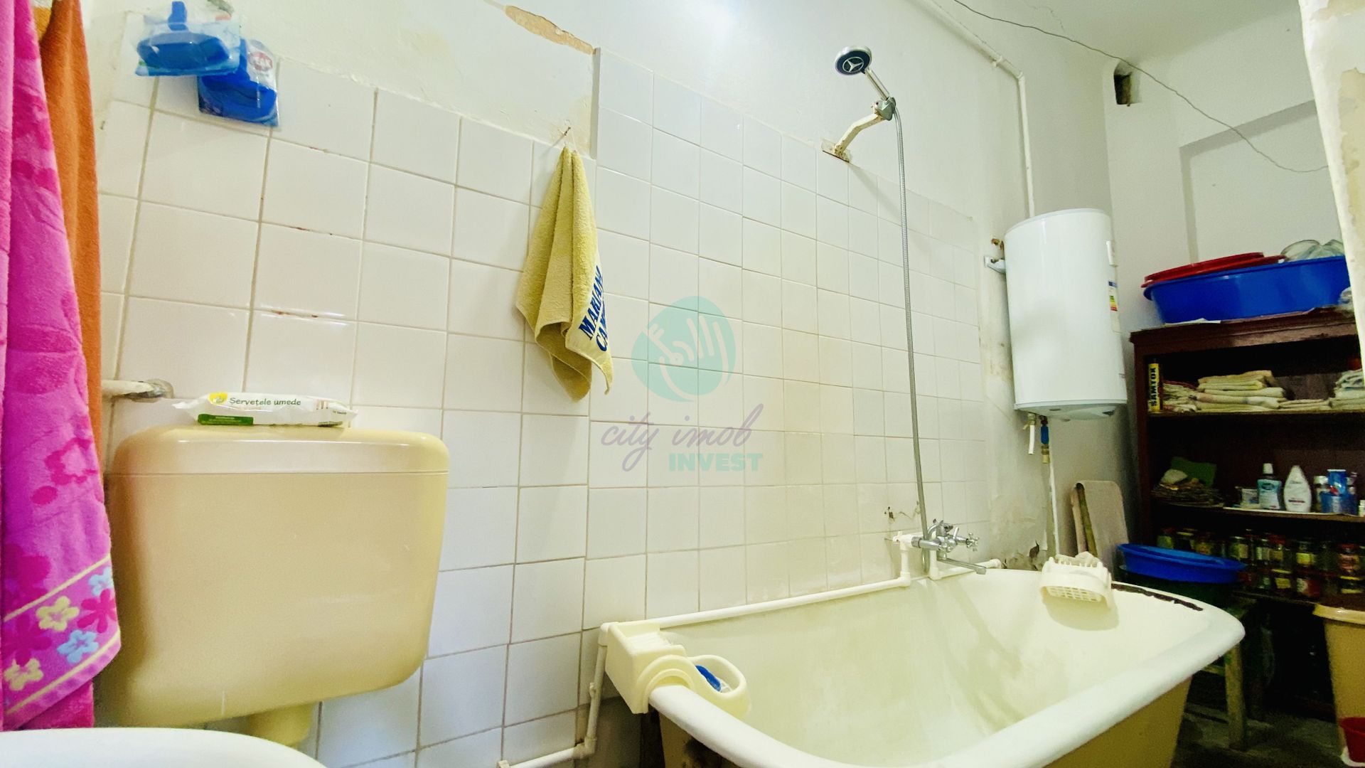 Casa singura in curte  in zona Unirii-Calea Calarasilor - Poză 8