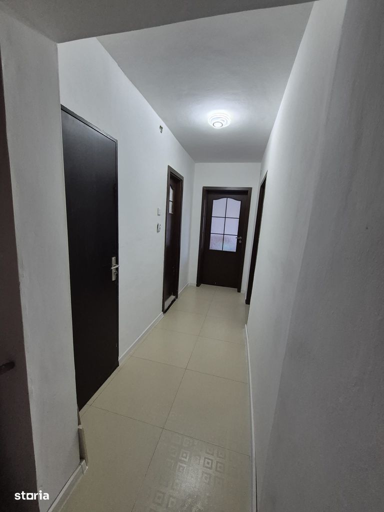 Apartament 2 camere la vanzare - Poză 4