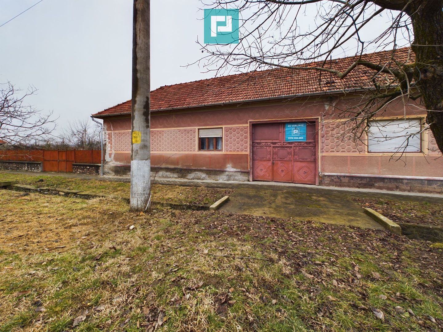 Casă impresionantă, cu anexe în Dezna-Moneasa! - Poză 4