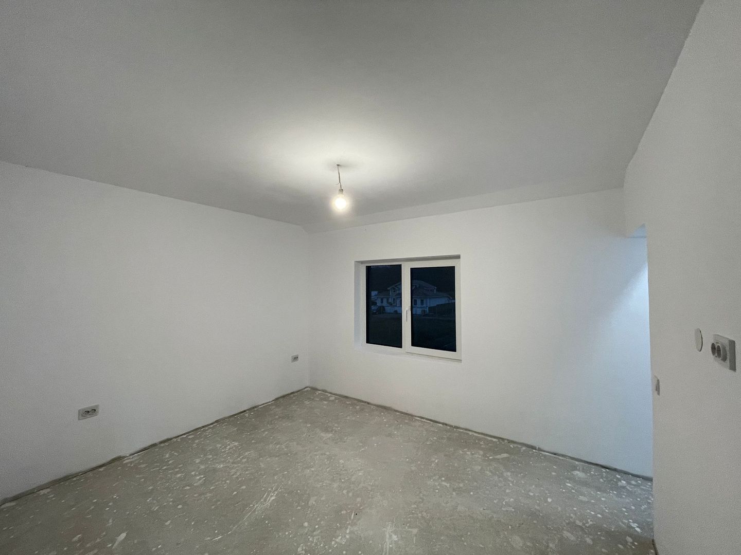 Duplex - 5 camere- 3 dormitoare- 147.900€ | Giarmata-Vii | - Poză 5