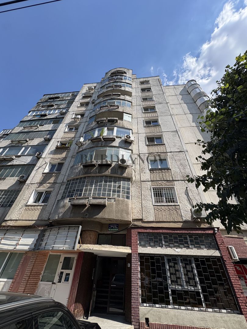 Apartament cu 4 camere - Metrou Gorjului - Bd. Uverturii 89 - Poză 18
