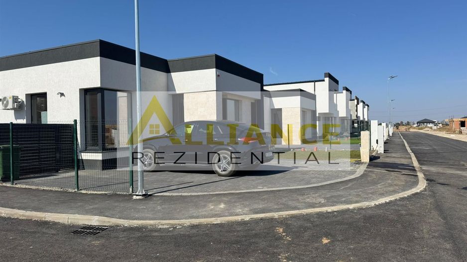 Casa individuala parter|| 4 camere 2 bai || 350mp teren || 2 minute STV - Poză 2