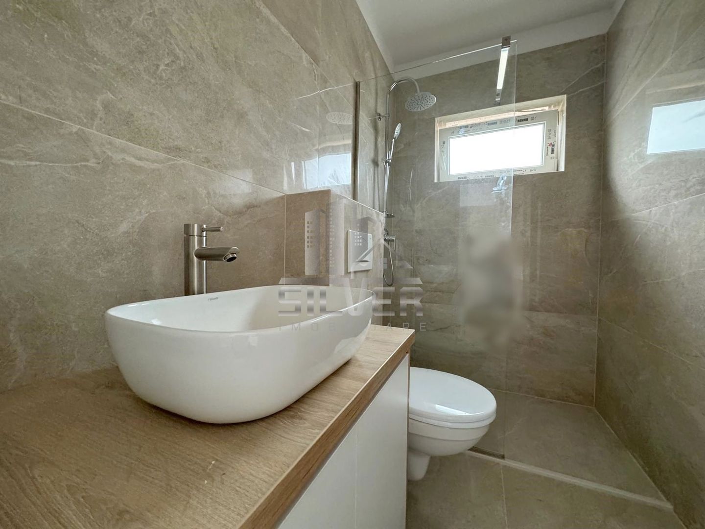 Apartament cu 3 camere/68mp/terasa 15mp/zona Eroilor. - Poză 9