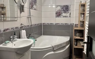 Vanzare apartament 2 camere Sebastian - str. Ileana Cosanzeana - Poză 15
