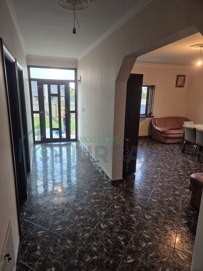 Casa P+M cu Garaj si 500 mp Teren - Holboca - Poză 8