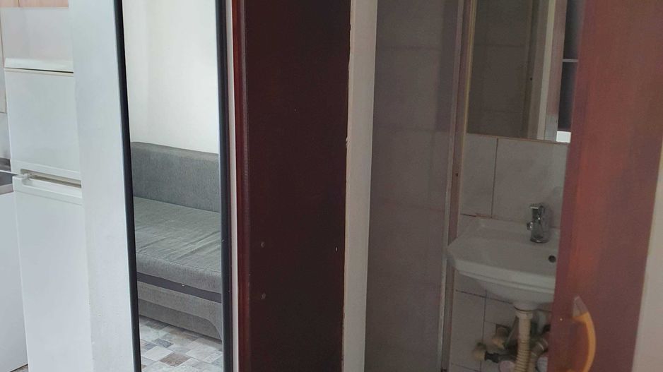 PF vand garsoniera conf. 3, Gheorgheni, 11 mp, etajul 1, baie proprie - Poză 5