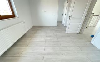 Duplex despartit prin spatiu tehnic - Poză 5