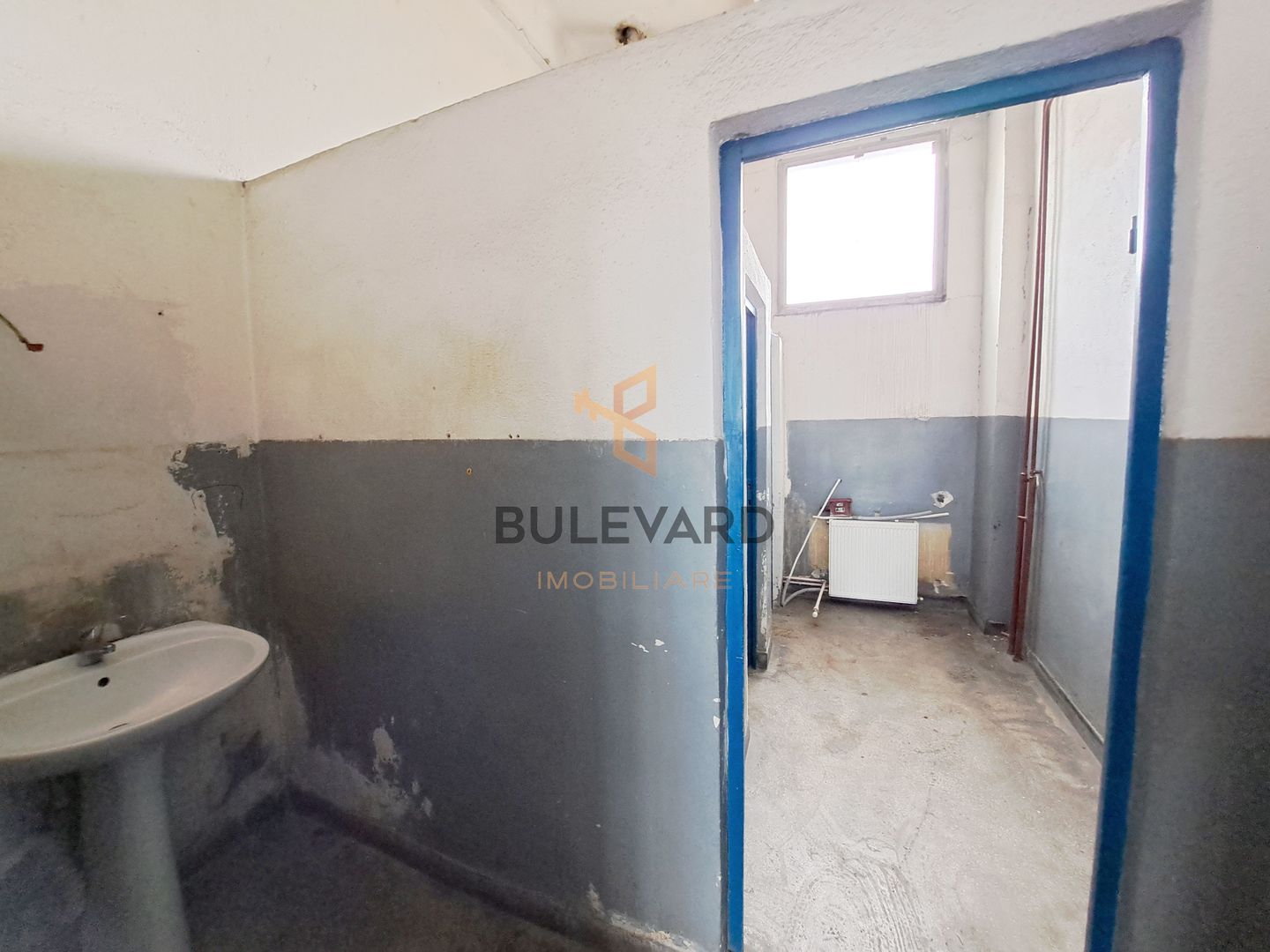 Spatiu industrial 614 mp, Lift, Zona Piata 1Mai! - Poză 9