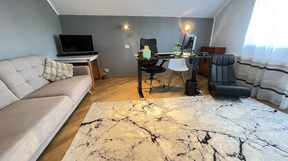 Locuinta eleganta cu finisaje premium - Poză 21