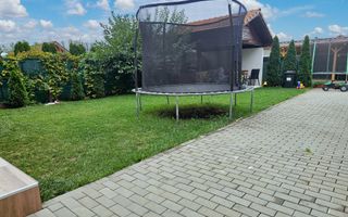 Apartament la casa, 5 camere, 121 mp utili+curte 180 mp, cu filigorie - Poză 3