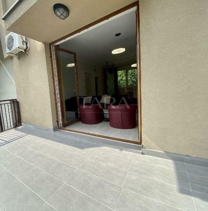 Oportunitate excelentă! Apartament in vilă, 5 camere. - Poză 6