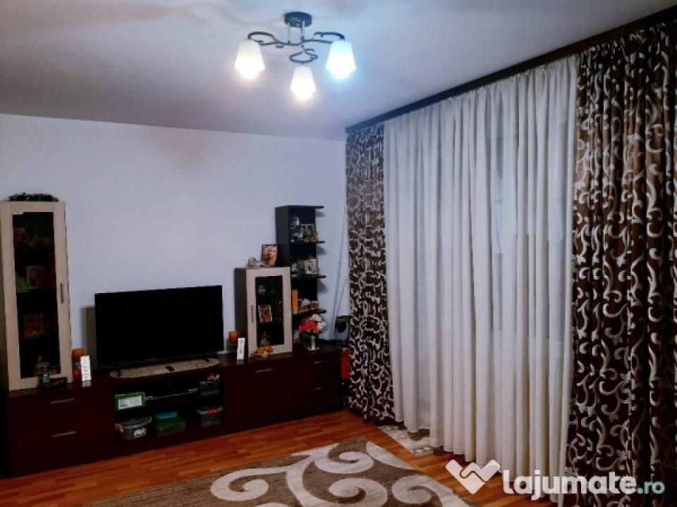 Vanzare Apartament 4 camere, Sector 5, Rahova - Poză 2