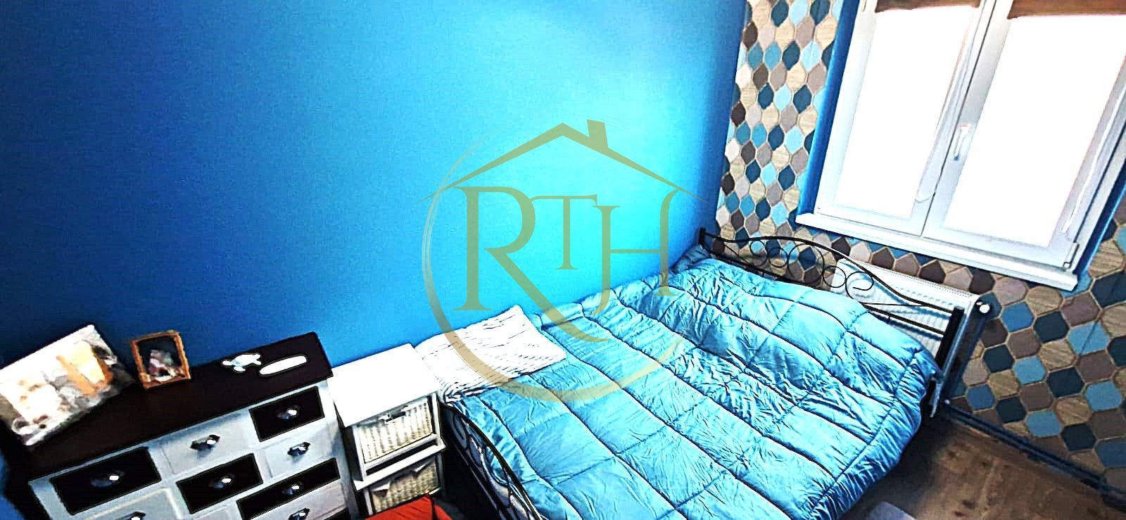 Vand apartament cu 4 camere in zona spitalul judetean,comision ,,0'' - Poză 3