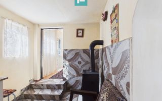 Casă cu 3 camere din văiugă în Macea - Poză 7