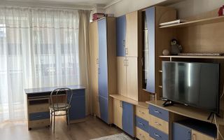 Apartament 41mp renovat recent, balcon, zona Iulius Mall - Poză 1