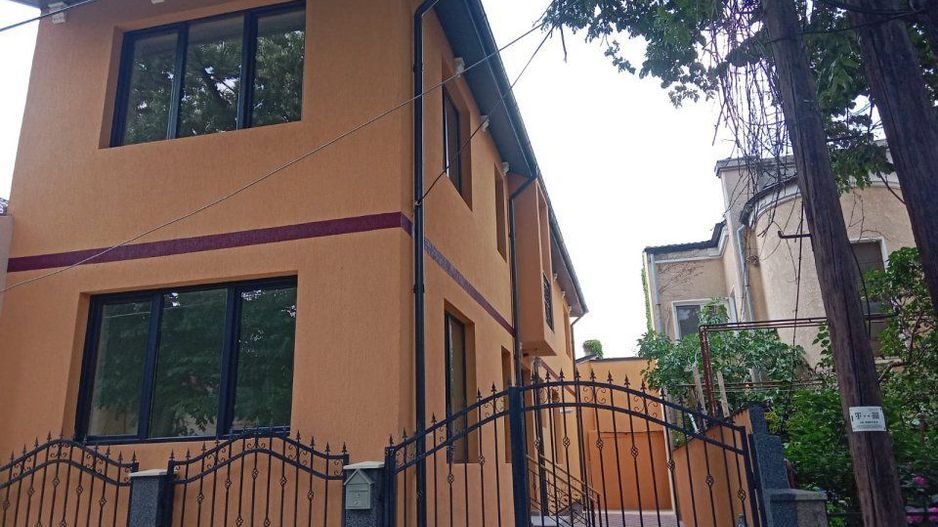 Casa / Blv Decebal Piata Alba Iulia Mall Vitan / an2023 - Poză 28