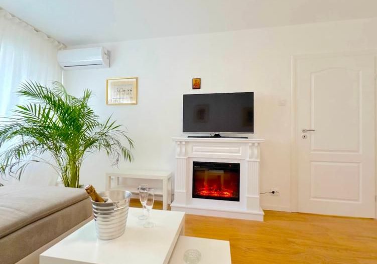 APARTAMENT SUPERB | 2 CAMERE | CENTRALA PROPRIE | AVIATIEI - Poză 2
