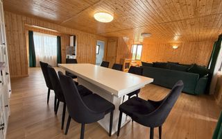 Vila de vanzare in APA-NORD  cu 2 Piscine/Zona de Relaxare/Acces lac - Poză 11