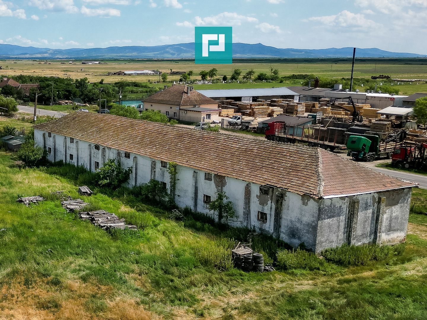 Hală industrială cu teren generos în Zărand, Arad - Poză 6