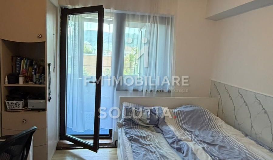 Apartament 4 camere | 2 băi | Decomandat | Etaj 2 - Poză 10