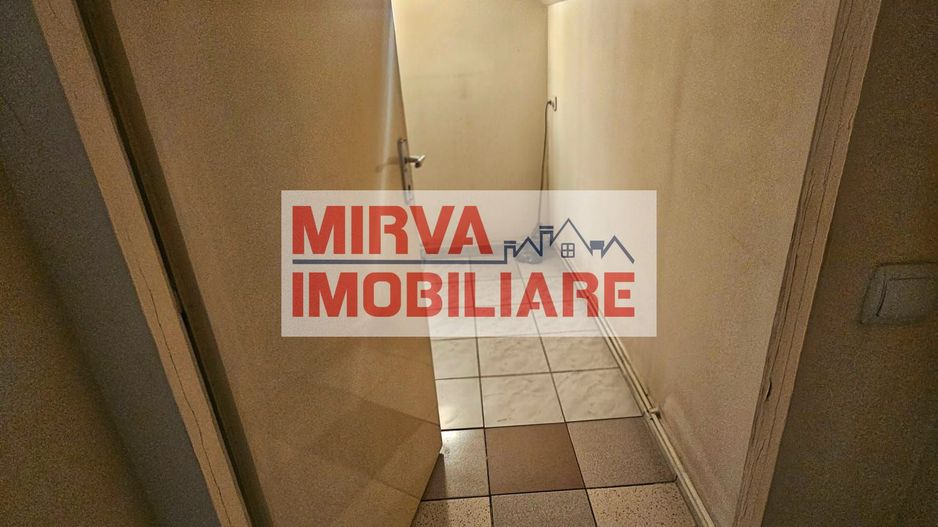 Casa P+1E+M, cu 5 camere în Cantacuzino – ideală birouri sau locuință - Poză 41