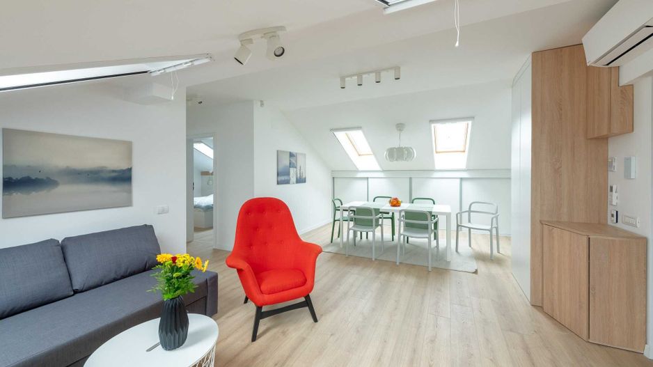 Apartament modern, complet mobilat și utilat – disponibil din 01.08.20 - Poză 2