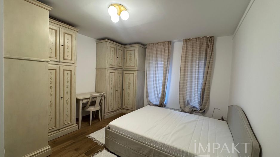 Apartament 94mp  3 camere in Piata Cipariu de inchiriat cu parcare - Poză 6