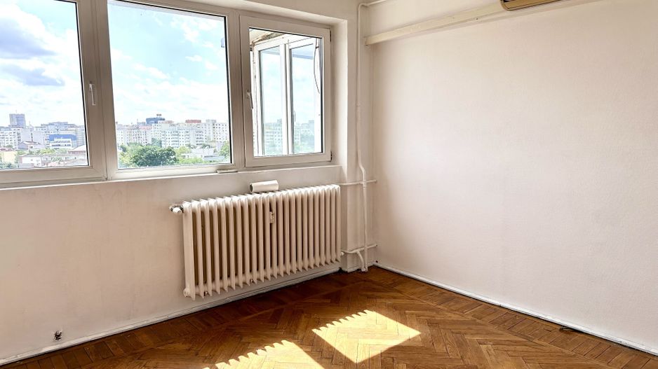 Apartament 2 camere Mihai Bravu 42-62, vedere spate, bloc izolat - Poză 14