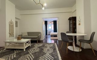 Apartament ultracentral 3 camere proaspat renovat - Poză 2