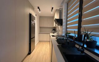 The Class Villas 1 – Vilă modernă de închiriat în Tunari - Poză 8
