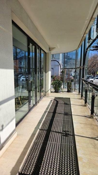 Spatiu stradal Unirii Coposu, cartierul Evreiesc - Poză 3