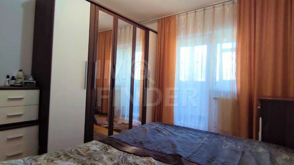 Apartament decomandat etaj 2 zona BIG Manastur - Poză 1