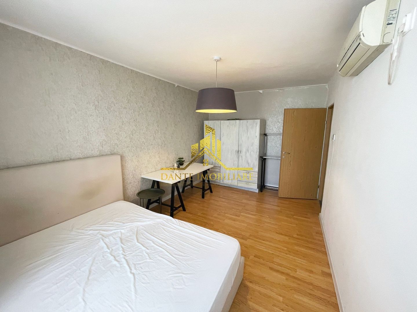 2 camere, LA CHEIE, balcon, AC, Parc Central, Polivalenta, Comision 0 - Poză 5