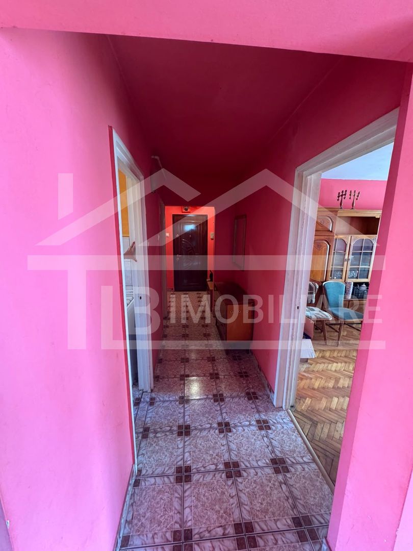 Apartament cu 3 camere, 66 mp, decomandat, Zona Fortuna - Poză 11