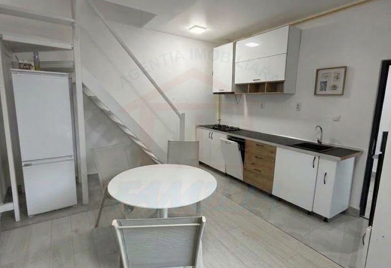IMOBIL ULTRACENTRAL DE ÎNCHIRIAT | 170 MP | ZONA PIEȚEI CENTRALE - Poză 4