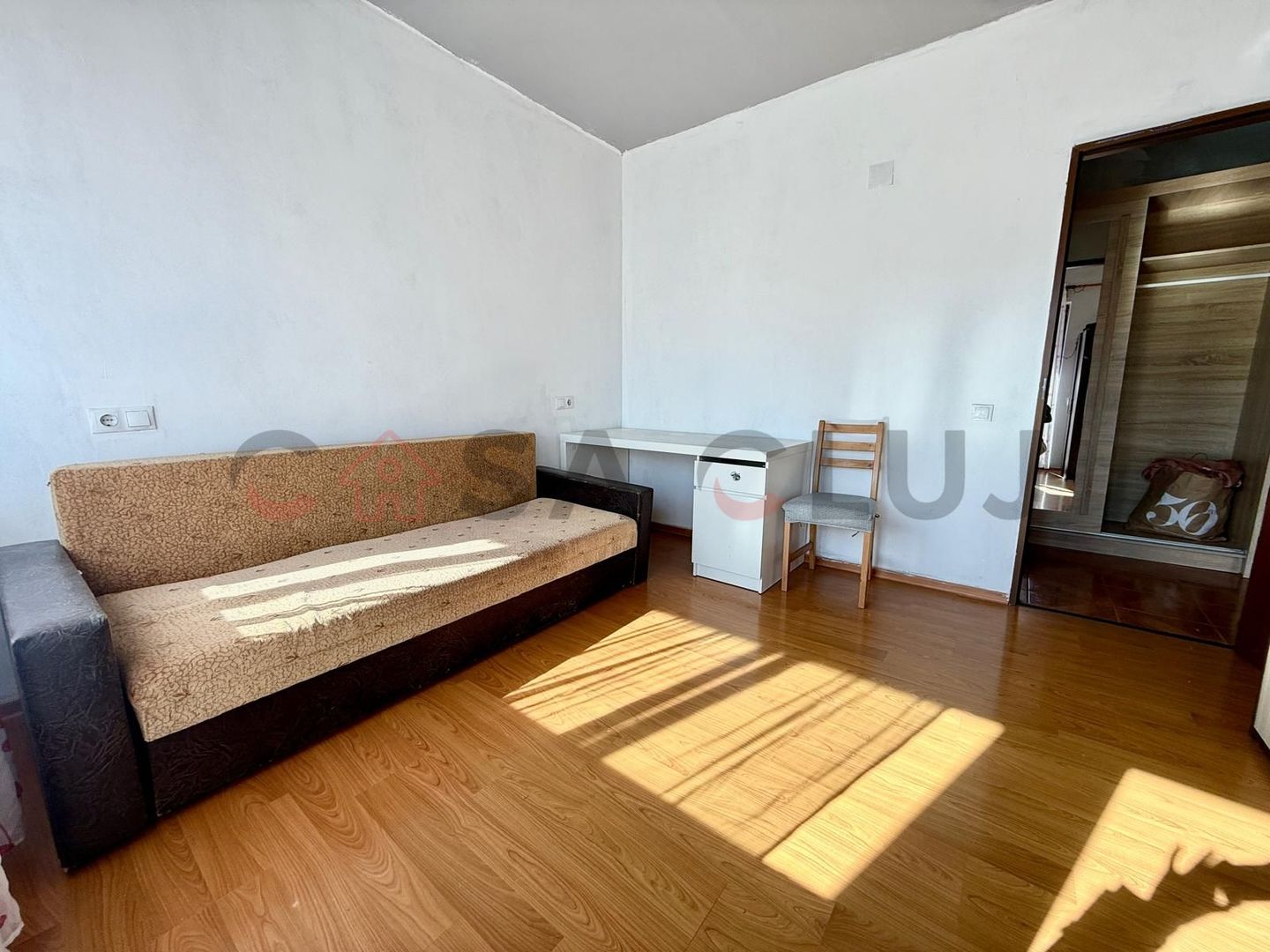 2 camere, decomandat, etaj intermediar, parcare, "La terenuri" - Poză 9