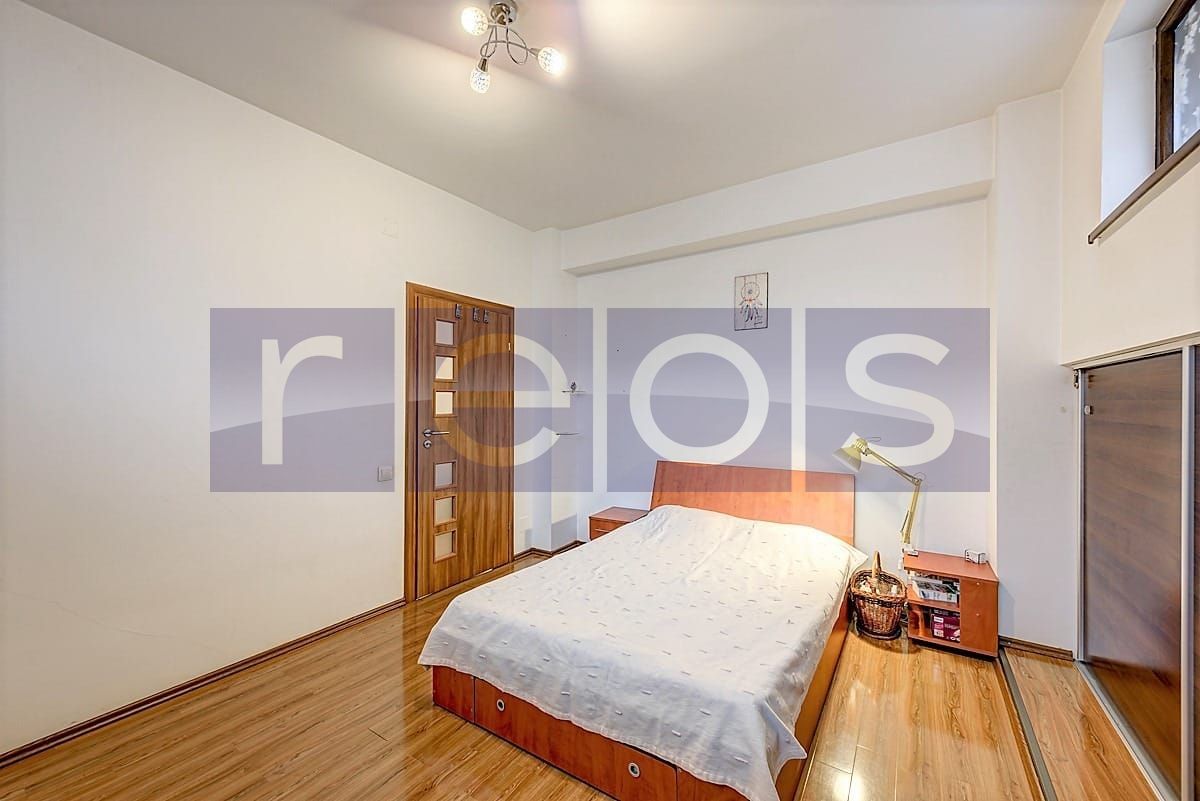VANZARE 3 CAMERE | DEMISOL LUMINOS | 75 mp | ZONA DAMAROAIA - Poză 6