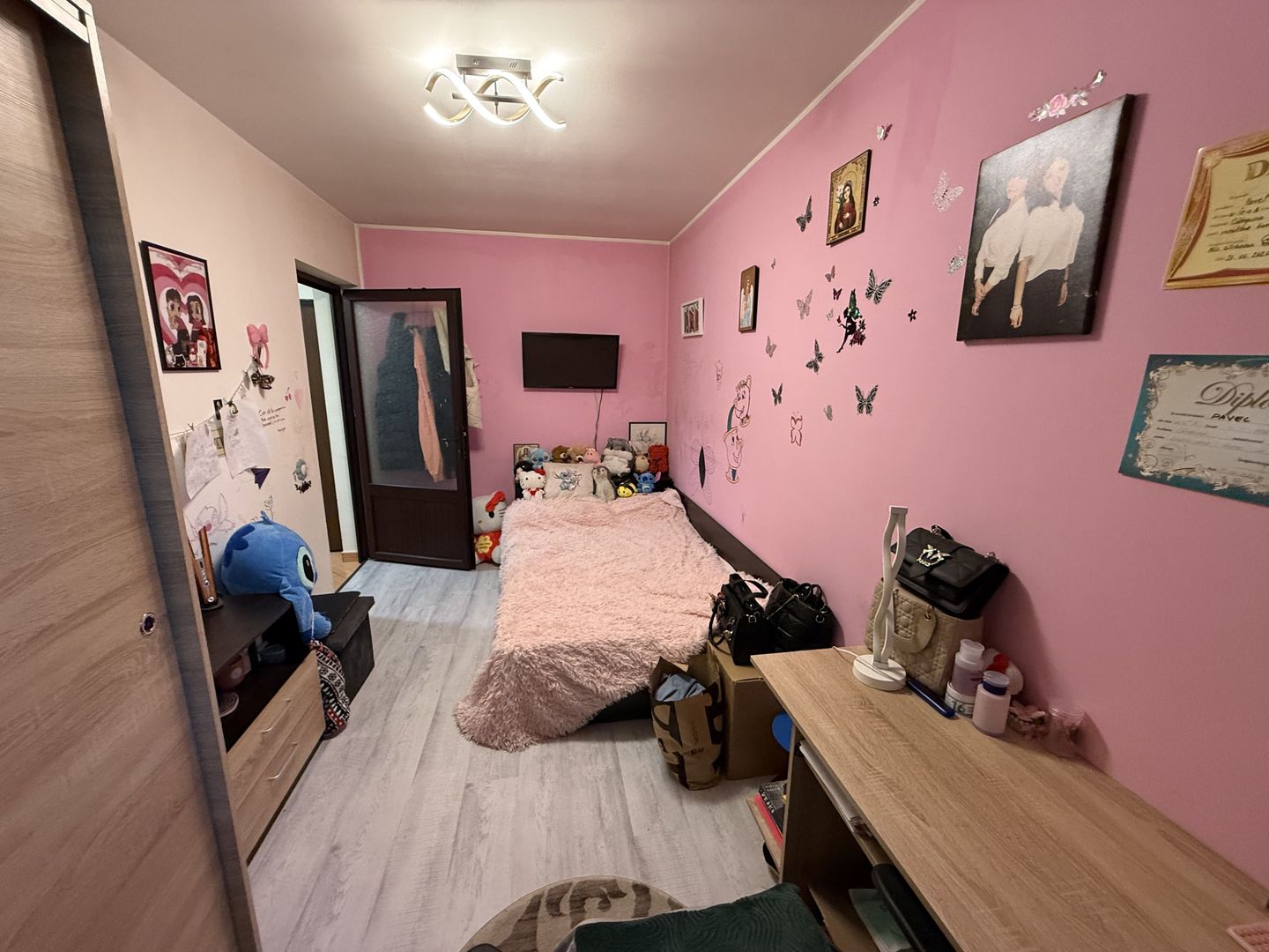 Apartament 3 cam modern complet renovat - mobilat Campina- central - Poză 17