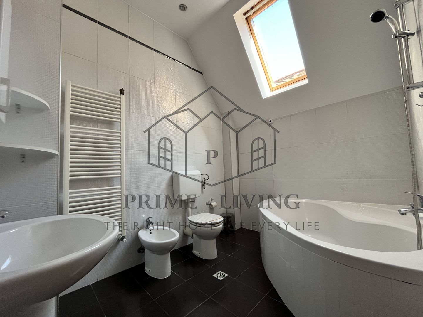 VILA EXTRAORDINARĂ CU 6 CAMERE LA INCHIRIERE LANGA BRITISH SCHOOL - Poză 15