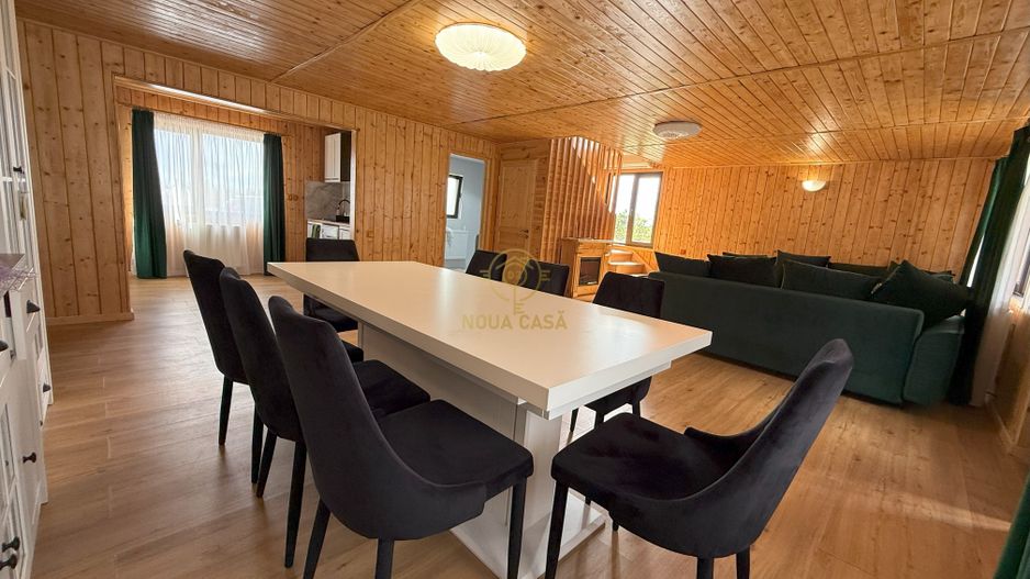 Vila de vanzare in APA-NORD  cu 2 Piscine/Zona de Relaxare/Acces lac - Poză 11