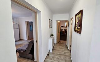 Casa 4 camere, 2 bai, 2 bucatarii, 1050 mp teren, zona Centru - Poză 4