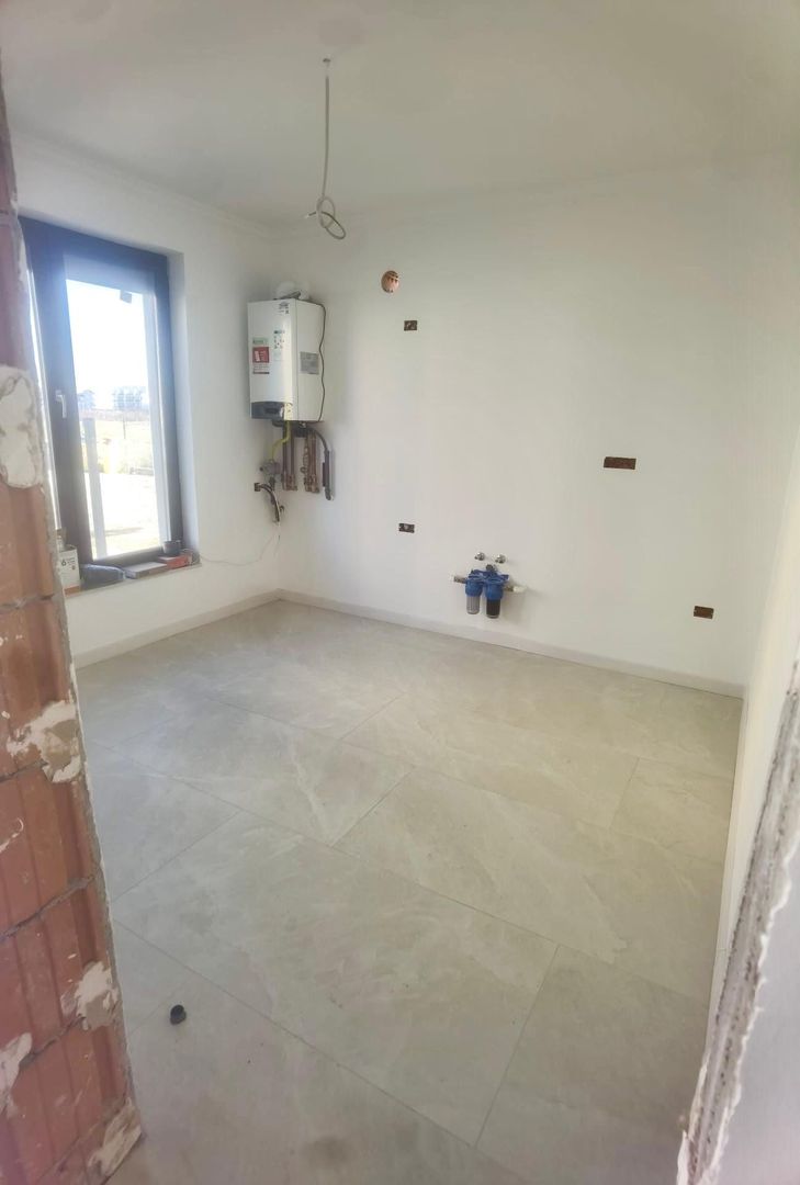 Casa insiruita cu 3 camere - Giroc - Poză 3