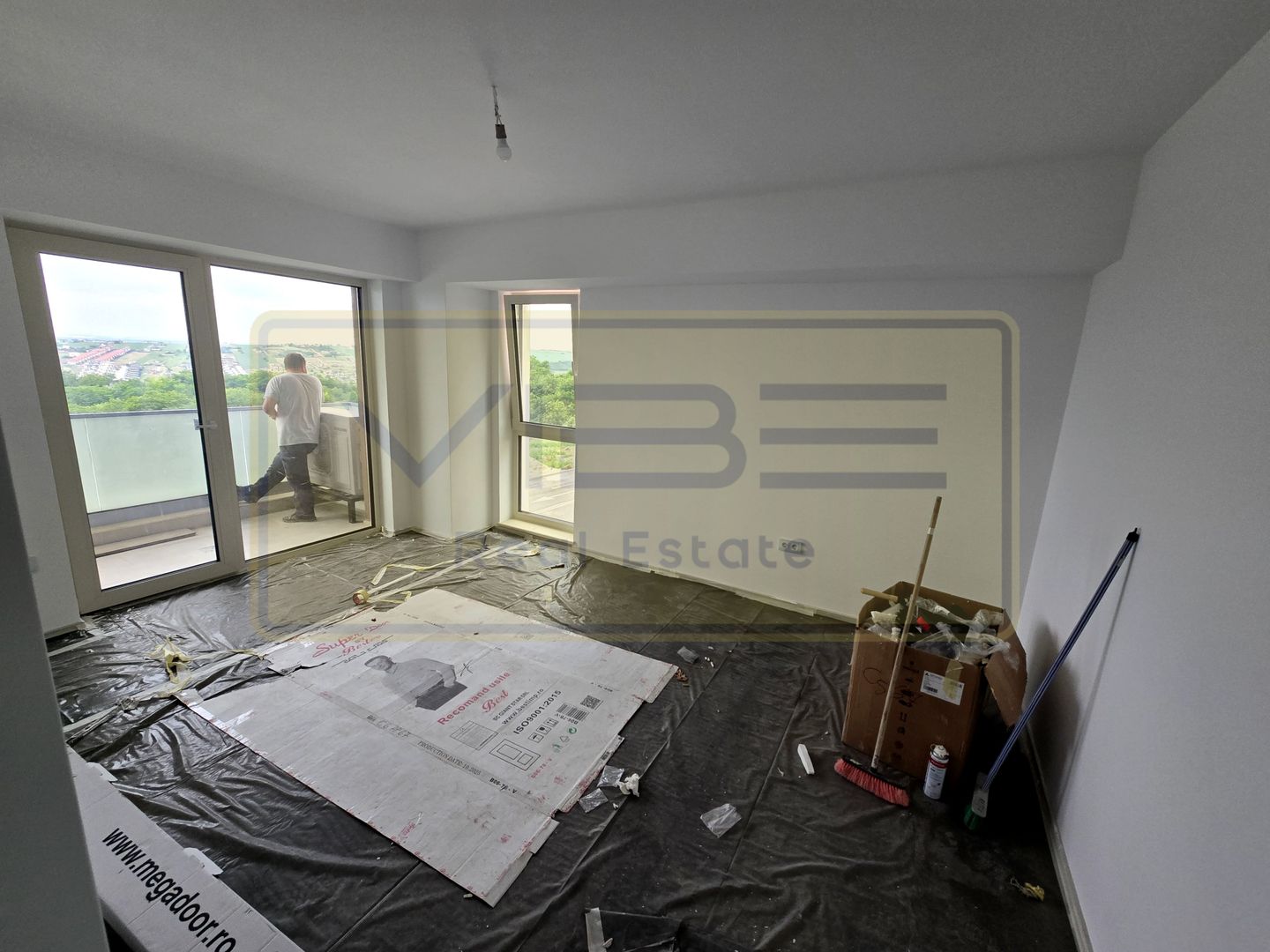 Copou- 3 camere 2 bai- decomandat- modern- parcare acoperita - Poză 15