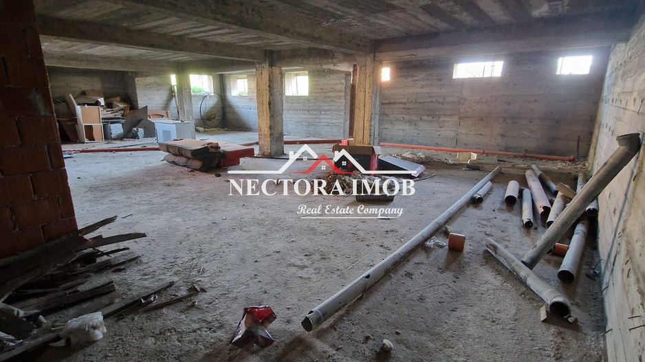 Demisol inalt 70 mp / 140 mp, Zona ONCEA, Posibilitate Compartimentare - Poză 1