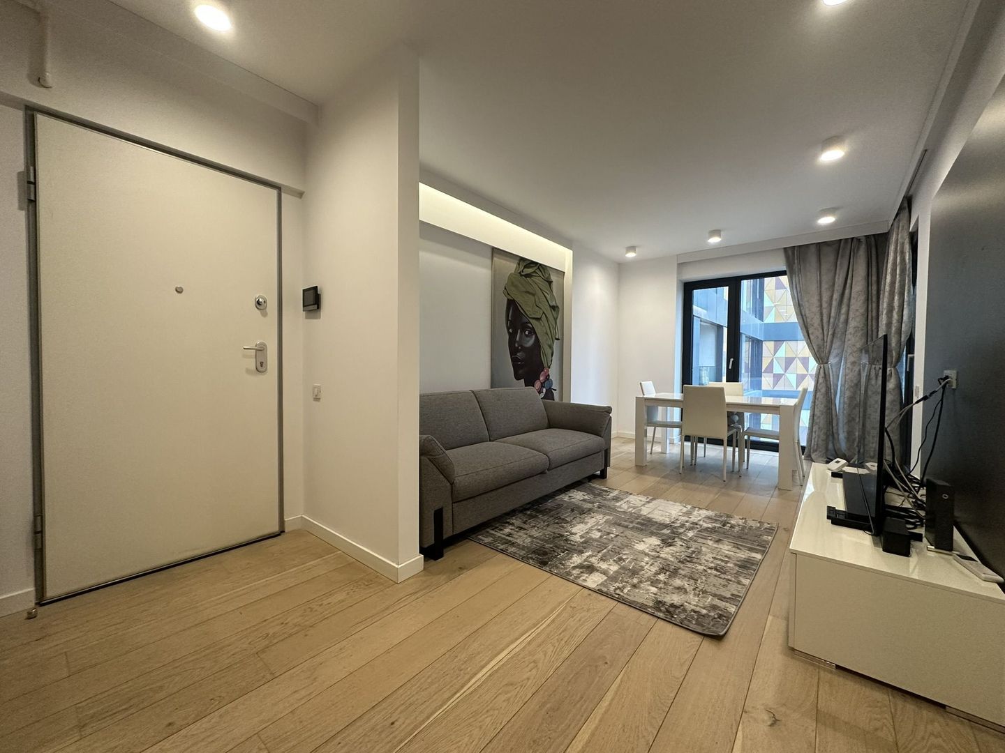 VICTORIEI - Basarab | Chirie 2 Camere | Parcare + Metrou - Poză 3