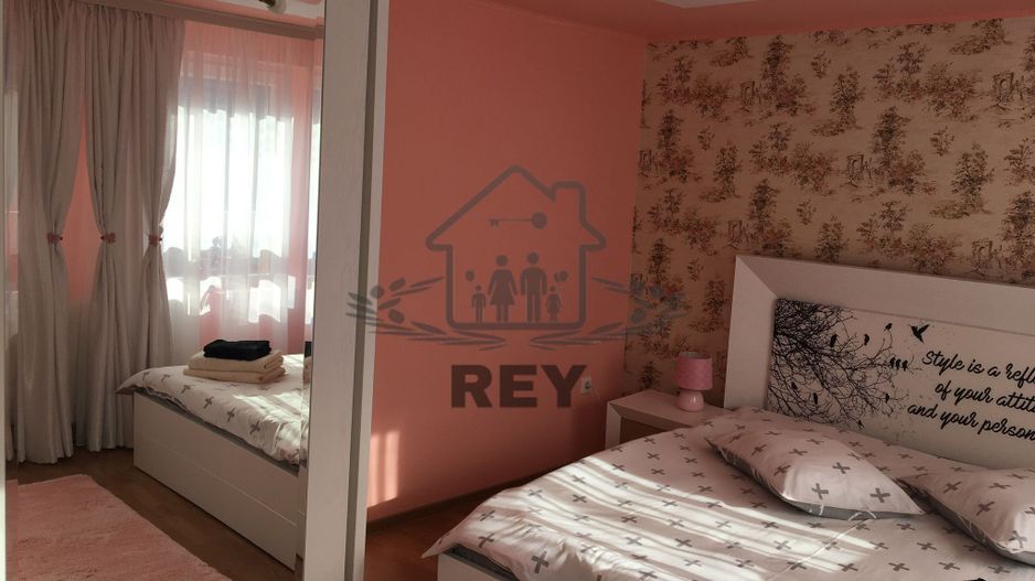 Apartament renovat, 2 camere cu terasa,, zona Constituției - Poză 7