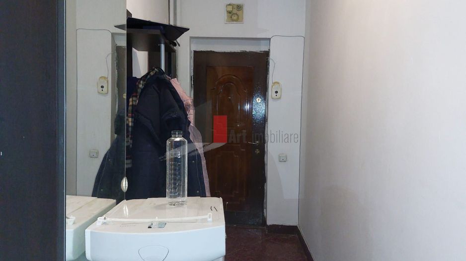 Apartamentul "SUPERMETO", pozitie foarte buna, amenajat - Poză 13